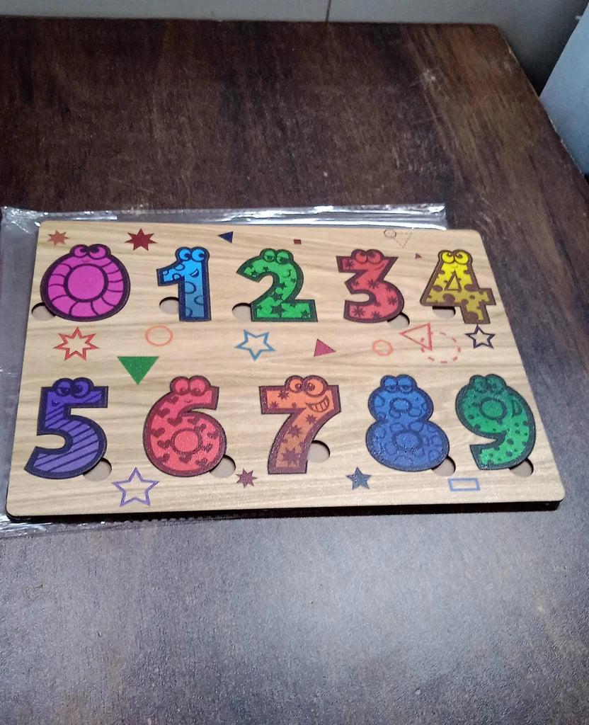 Wooden Puzzle Game – Learn Numbers